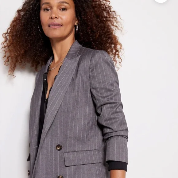 Evereve Charcoal Pinstripe Women's Blazer - Picture 2 of 3